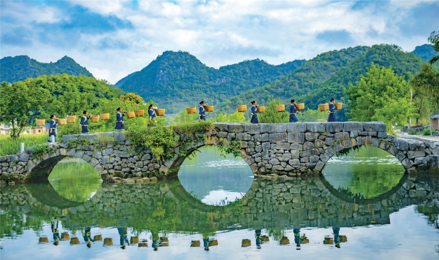 云南定制旅游：走進(jìn)文山壯鄉(xiāng)田園牧歌 感受千年非遺魅力